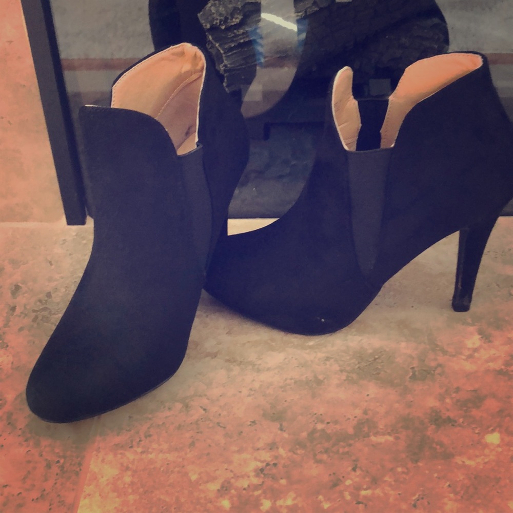 Bella Marie Stiletto Booties